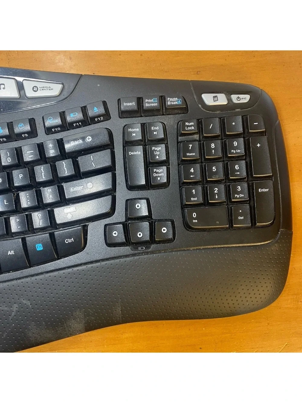 Logitech K350 Wave Wireless Keyboard Ergonomic Padded- No DONGLE/USB Connector